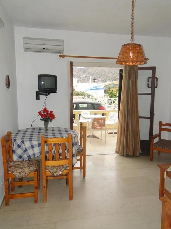 Paradise Inn Mílatos Buitenkant foto